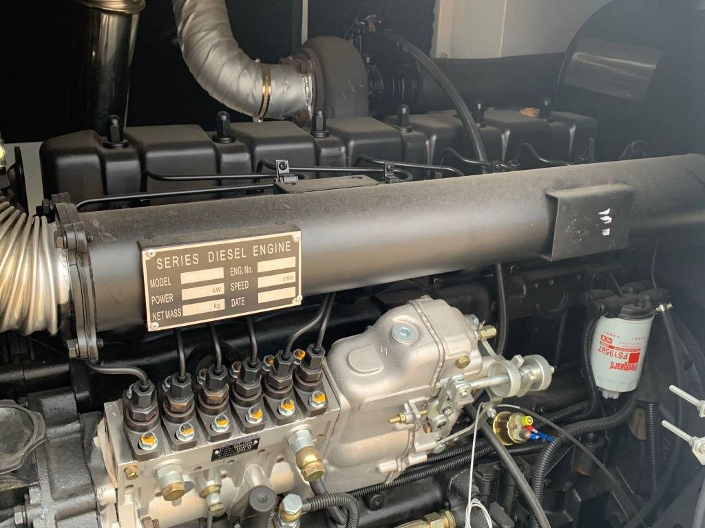 Generador industriale Plus Power GF2-180: foto 7