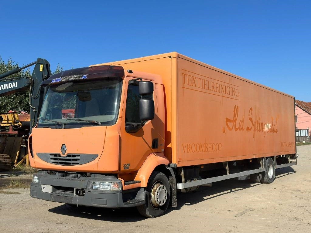 Renault Midlum 220 DCI - Camión caja cerrada: foto 1 Renault Midlum 220 DCI - Camión caja cerrada: foto 1