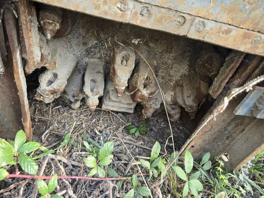 Wirtgen W 600 DC FOR PARTS - Pavimentadora de asfalto: foto 4 Wirtgen W 600 DC FOR PARTS - Pavimentadora de asfalto: foto 4