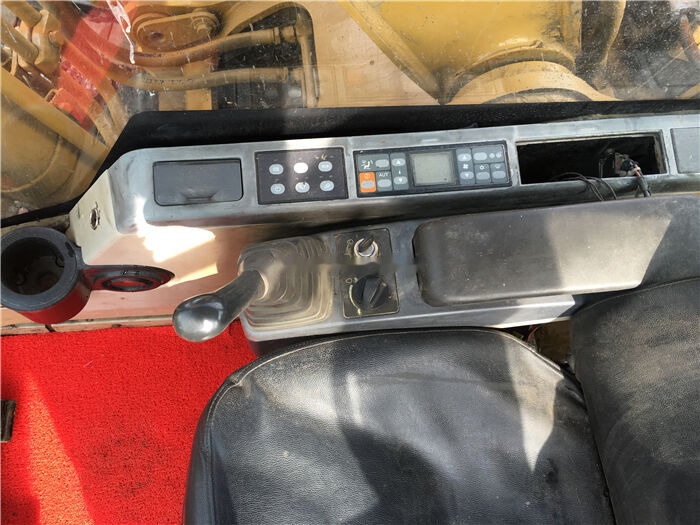 Caterpillar 320CL - Excavadora de cadenas: foto 4 Caterpillar 320CL - Excavadora de cadenas: foto 4