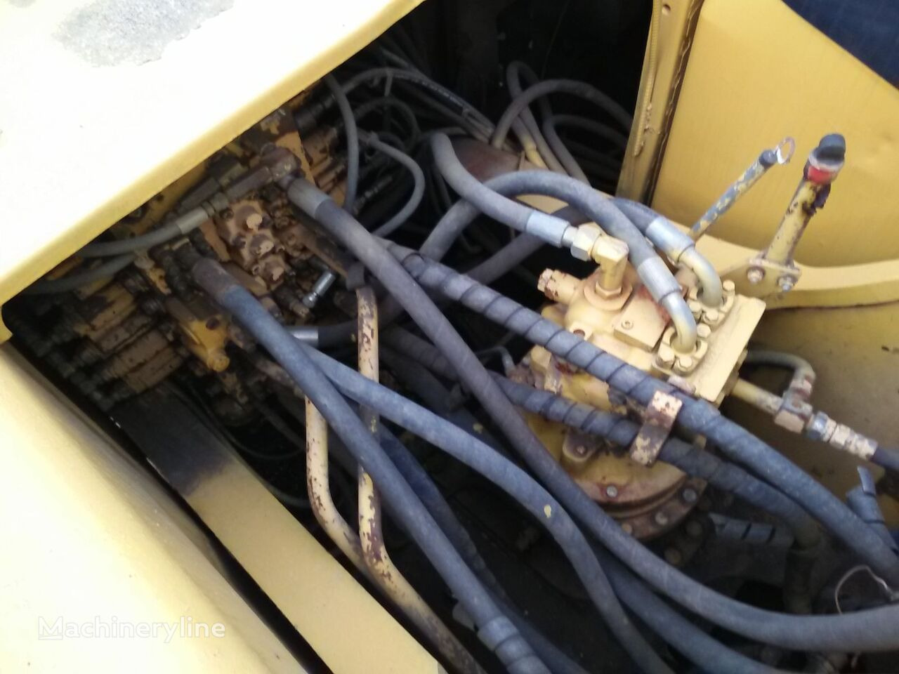 Komatsu PC200-7 - Excavadora de cadenas: foto 2 Komatsu PC200-7 - Excavadora de cadenas: foto 2