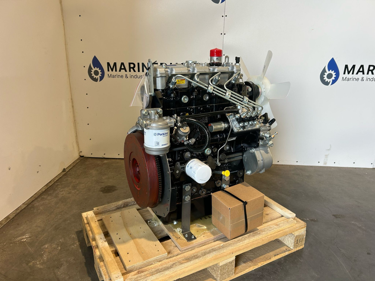 Perkins 404D-22 GN82363U - Motor para Maquinaria de construcción: foto 3 Perkins 404D-22 GN82363U - Motor para Maquinaria de construcción: foto 3