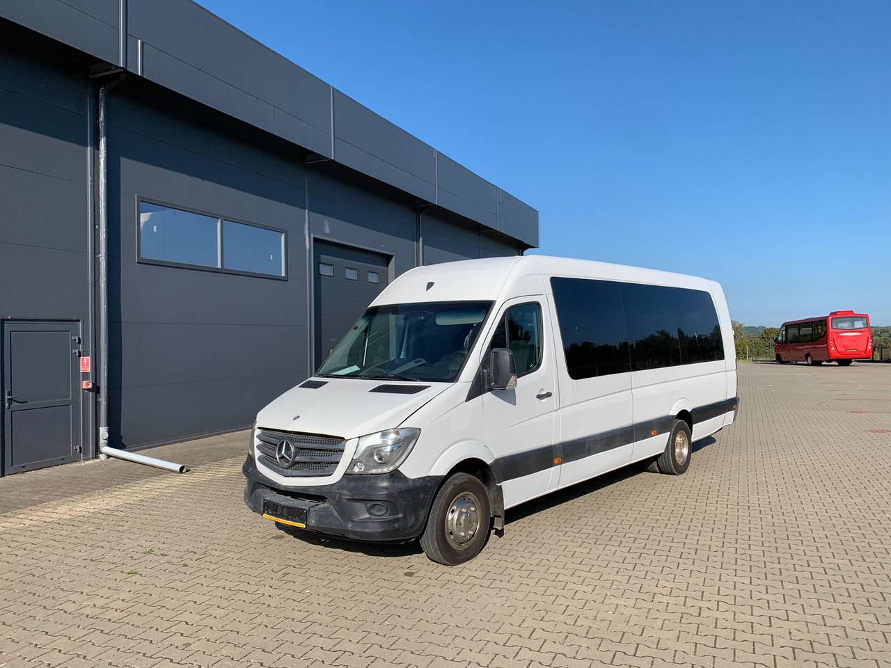 Mercedes Benz Sprinter 519 CDI- 24 Miejsca - Autobús suburbano: foto 1 Mercedes Benz Sprinter 519 CDI- 24 Miejsca - Autobús suburbano: foto 1