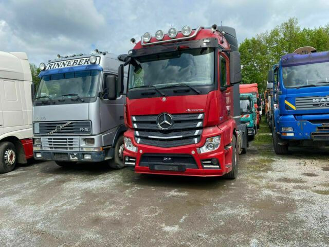 Mercedes-Benz 1842 Actros MP4 Kipperhydraulik - Cabeza tractora: foto 1 Mercedes-Benz 1842 Actros MP4 Kipperhydraulik - Cabeza tractora: foto 1
