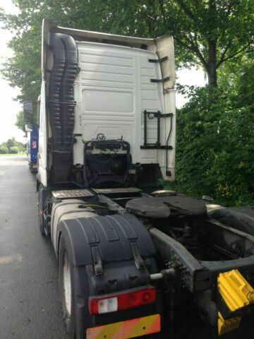 Volvo FH 440 G.Haus-Hochdach Euro:4 German Truck - Cabeza tractora: foto 4 Volvo FH 440 G.Haus-Hochdach Euro:4 German Truck - Cabeza tractora: foto 4