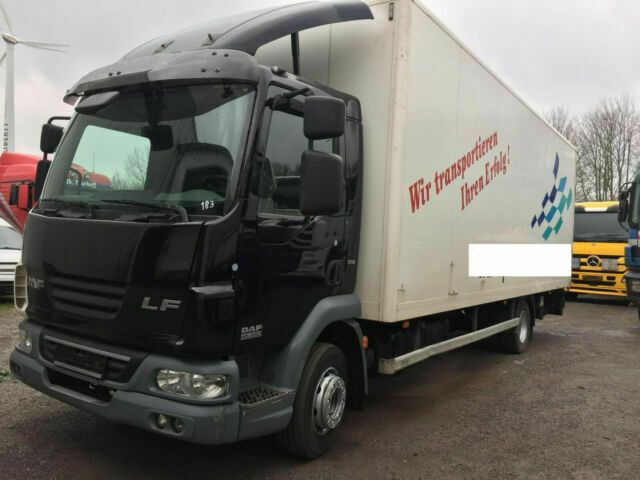 DAF LF 45-250 Koffer E5 EEV LBW Klima AHK - Camión caja cerrada: foto 4 DAF LF 45-250 Koffer E5 EEV LBW Klima AHK - Camión caja cerrada: foto 4