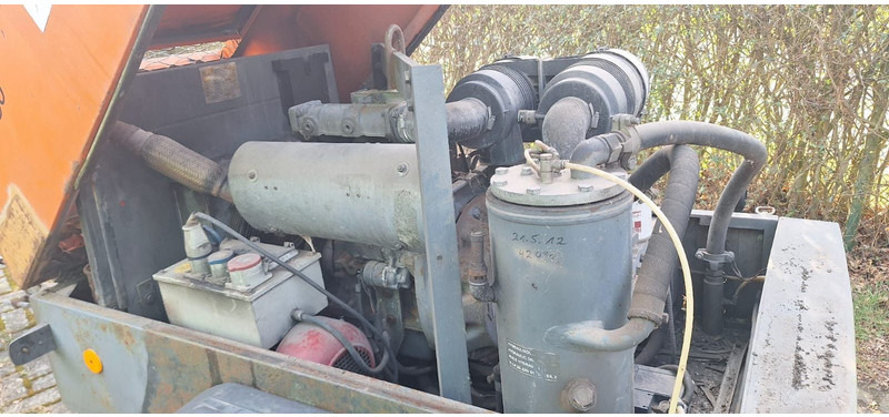 Demag DLT 0404 Komp - Compresor de aire: foto 4 Demag DLT 0404 Komp - Compresor de aire: foto 4