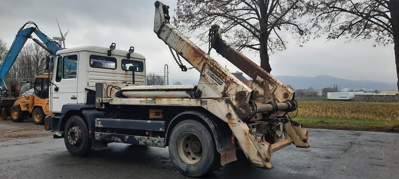 MAN M38 - Camión portacontenedor de cadenas: foto 5 MAN M38 - Camión portacontenedor de cadenas: foto 5