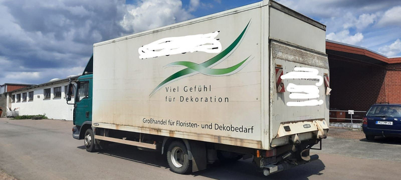 MAN TGL 8.180 Koffer - Camión caja cerrada: foto 3 MAN TGL 8.180 Koffer - Camión caja cerrada: foto 3