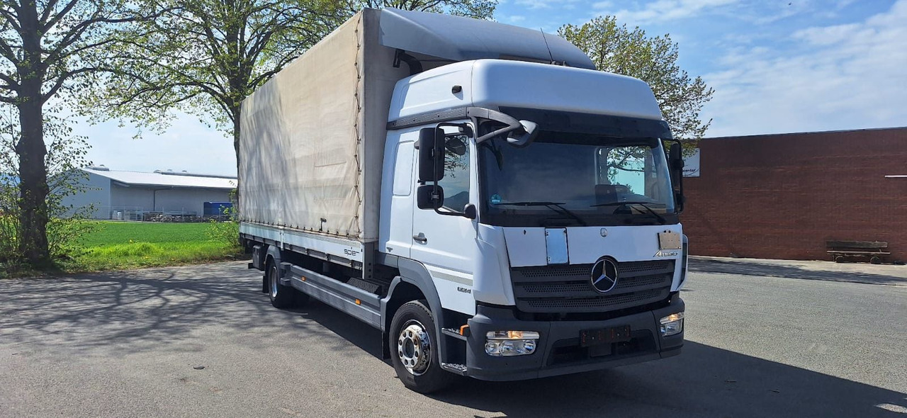 Mercedes-Benz 1224 Atego 3 G.Haus/Hochdach LBW AHK - Camión lona: foto 2 Mercedes-Benz 1224 Atego 3 G.Haus/Hochdach LBW AHK - Camión lona: foto 2