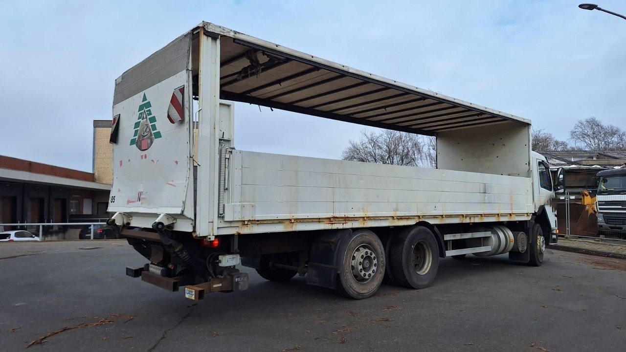 Volvo FM7 6x2 Koffer 3x vorhanden - Camión caja cerrada: foto 3 Volvo FM7 6x2 Koffer 3x vorhanden - Camión caja cerrada: foto 3