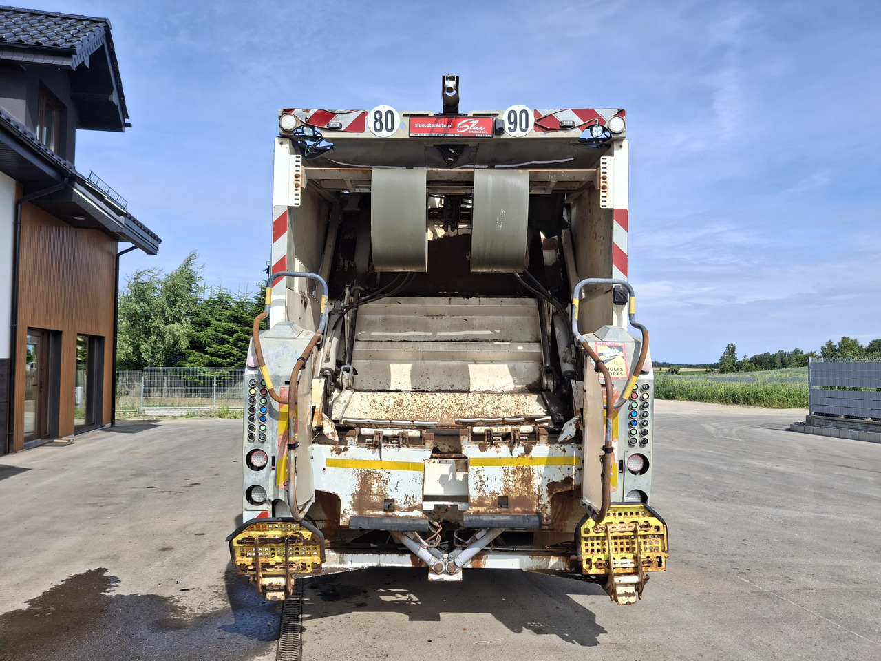 MAN MAN TGS 28.360 Śmieciarka Müllwagen Garbage Truck FAUN 3 Osie - Camión de basura: foto 4 MAN MAN TGS 28.360 Śmieciarka Müllwagen Garbage Truck FAUN 3 Osie - Camión de basura: foto 4