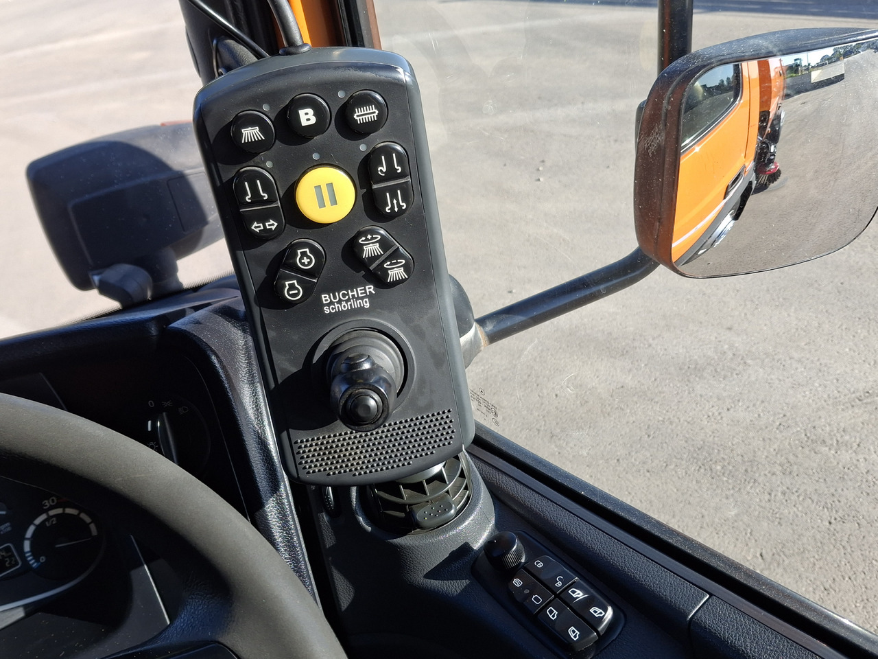 Barredora vial MERCEDES-BENZ Atego 1523 Zamiatarka Kehrmaschine BUCHER CityFant 6000 Euro 6 PM10 L/R Rura Do Liści: foto 35