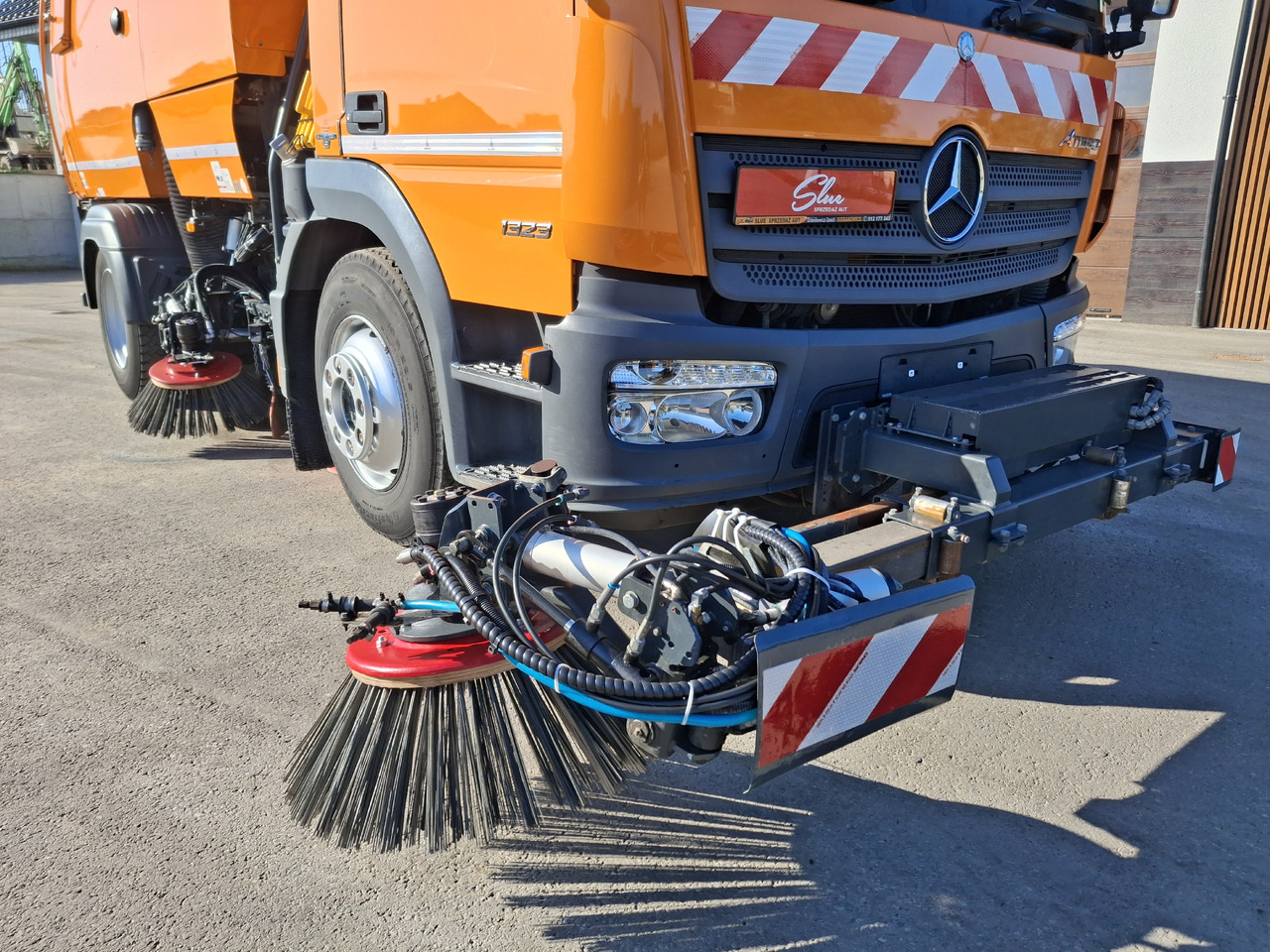 Barredora vial MERCEDES-BENZ Atego 1523 Zamiatarka Kehrmaschine BUCHER CityFant 6000 Euro 6 PM10 L/R Rura Do Liści: foto 32