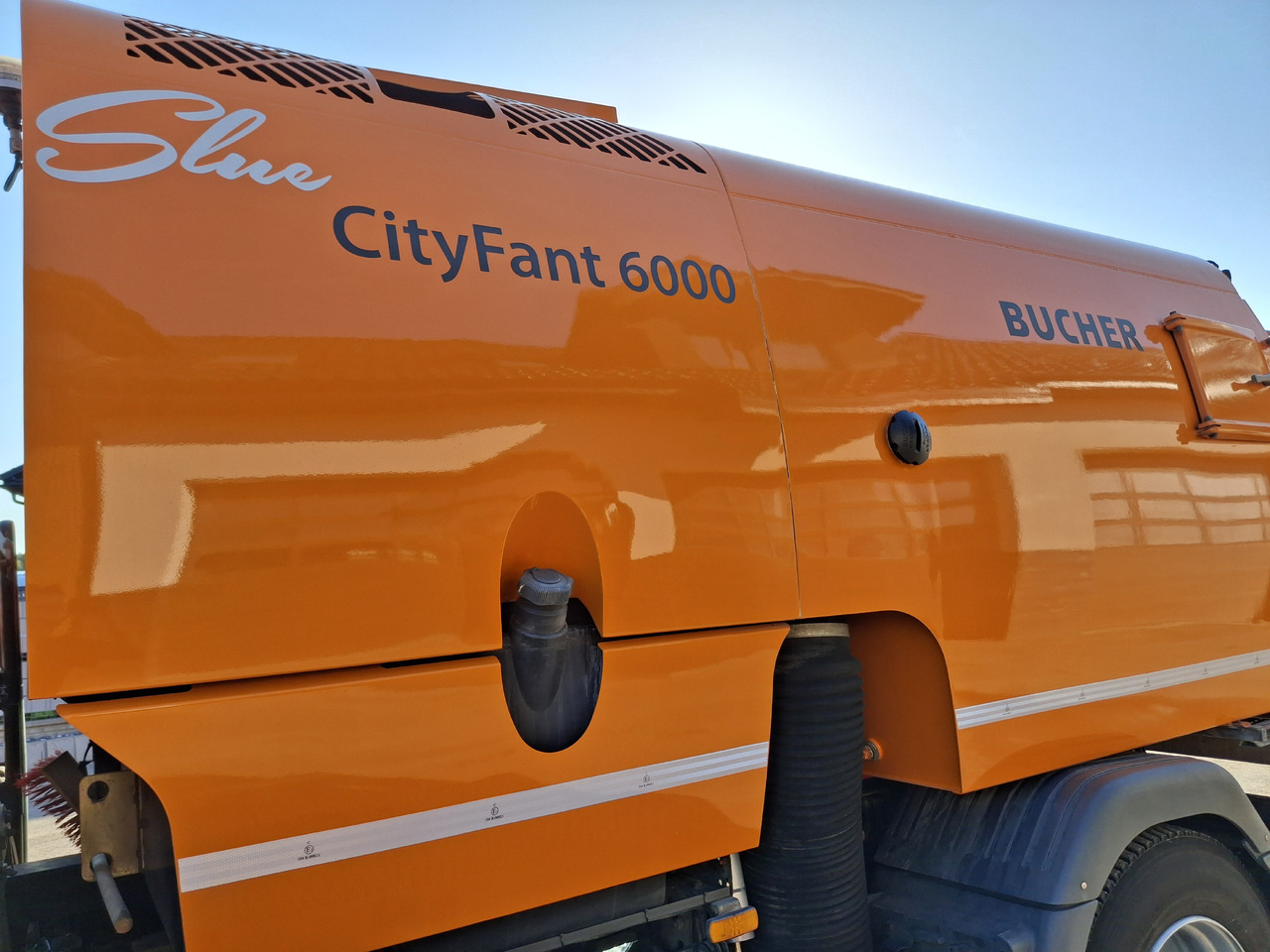 Barredora vial MERCEDES-BENZ Atego 1523 Zamiatarka Kehrmaschine BUCHER CityFant 6000 Euro 6 PM10 L/R Rura Do Liści: foto 12