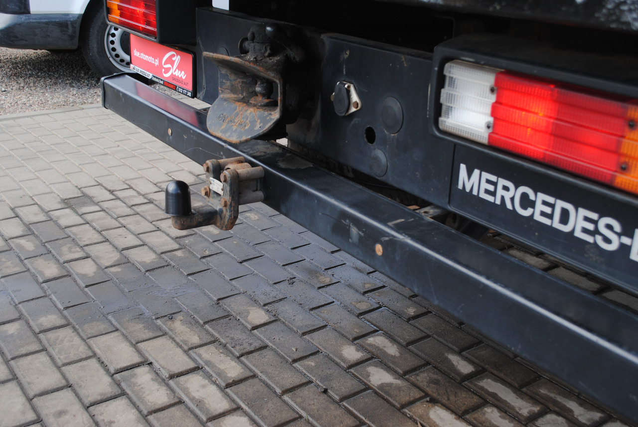 Camión caja abierta Mercedes-Benz 711D Doka Dubel Kabina Pritsche Doppelkabine: foto 9 Camión caja abierta Mercedes-Benz 711D Doka Dubel Kabina Pritsche Doppelkabine: foto 9