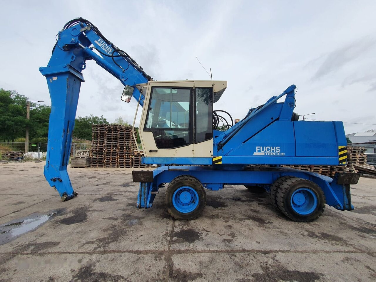 Fuchs MHL 340C FQC Generator - Manipulador de materiales: foto 1 Fuchs MHL 340C FQC Generator - Manipulador de materiales: foto 1