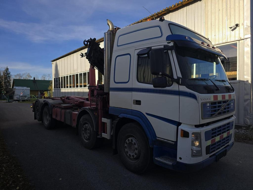 Volvo FM12 420 8X2 HMF 2220 K4 - Camión multibasculante: foto 4 Volvo FM12 420 8X2 HMF 2220 K4 - Camión multibasculante: foto 4