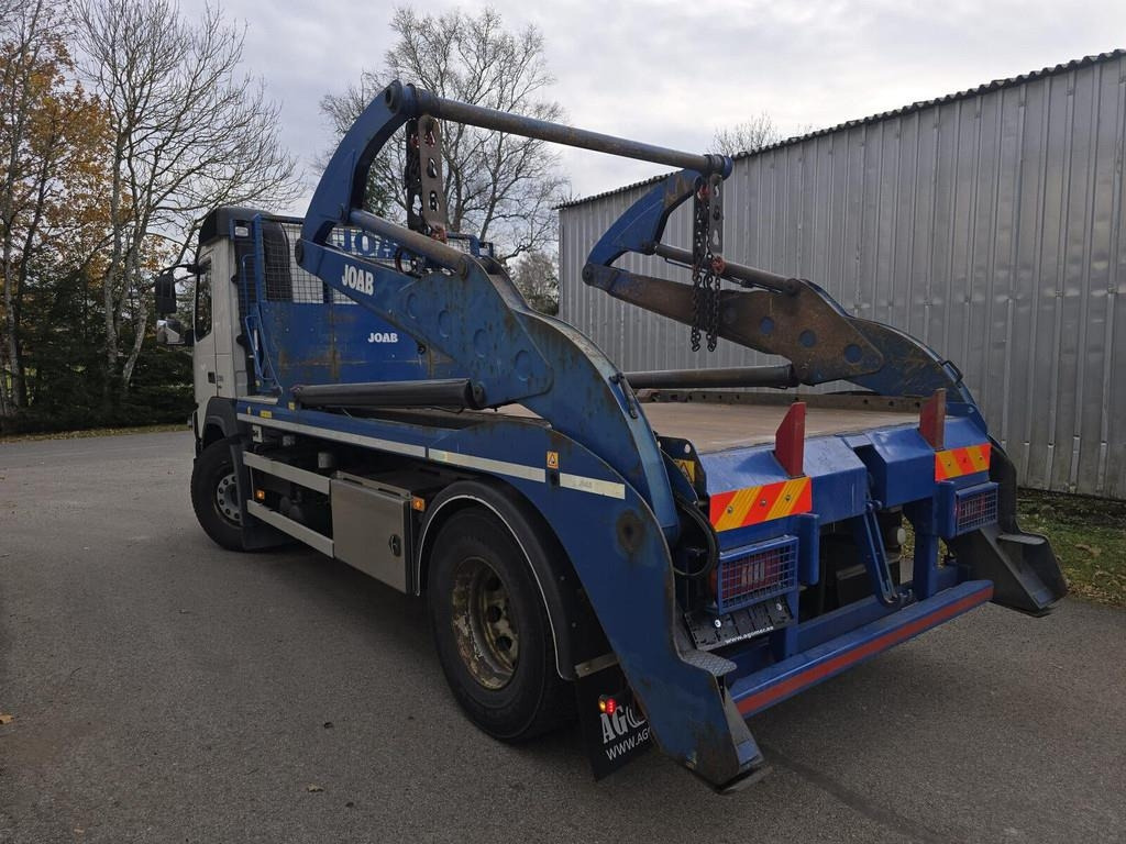Volvo FMX340 4X2 JOAB 2 CONTAINERS  - Camión portacontenedor de cadenas: foto 2 Volvo FMX340 4X2 JOAB 2 CONTAINERS  - Camión portacontenedor de cadenas: foto 2