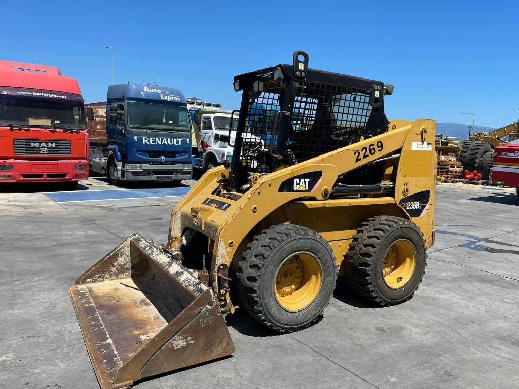 Minicargadora CAT 236 B: foto 17