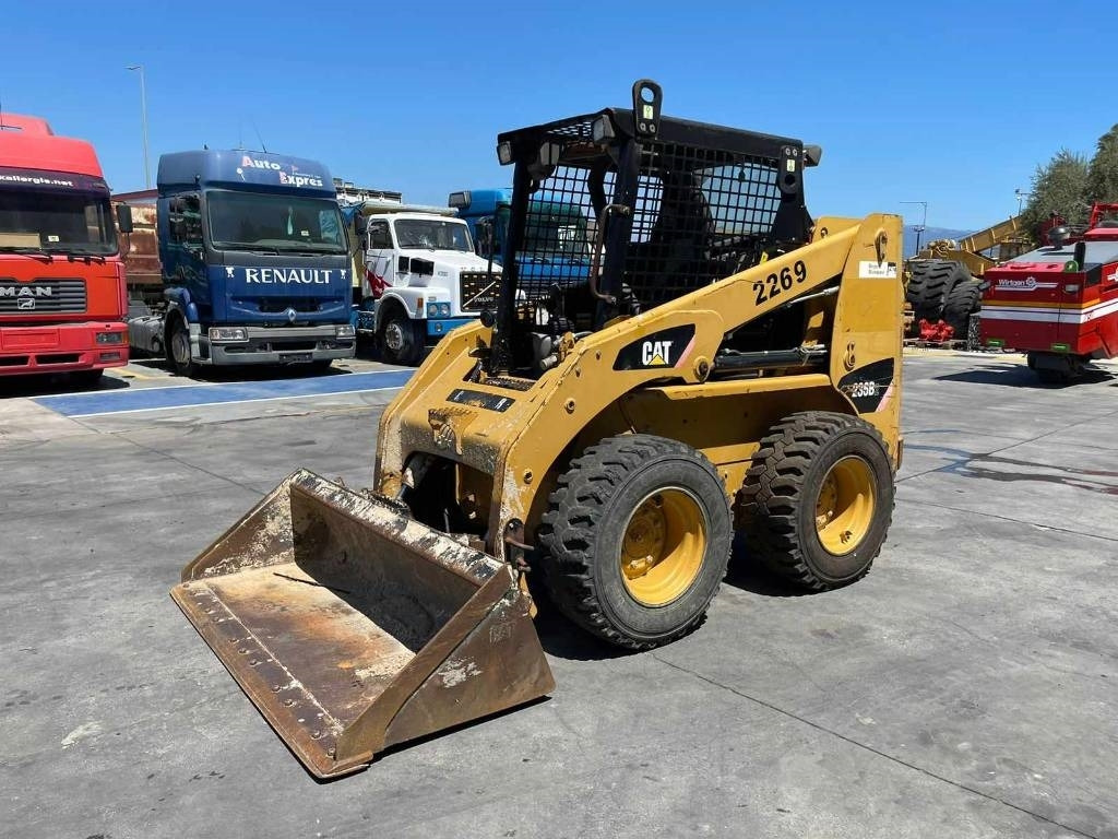 Minicargadora CAT 236 B: foto 9