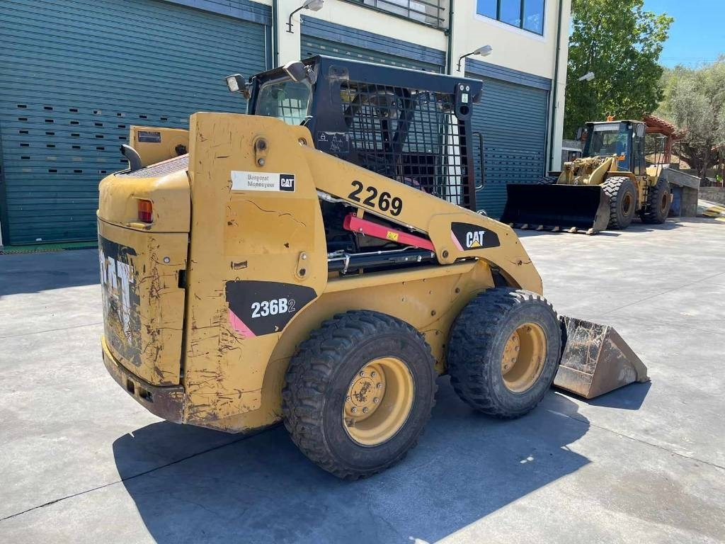 Minicargadora CAT 236 B: foto 21