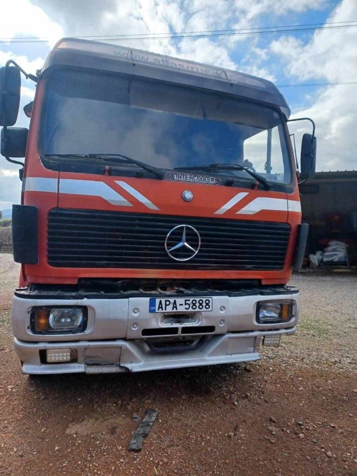 Mercedes-Benz 1638 - Camión caja abierta: foto 2 Mercedes-Benz 1638 - Camión caja abierta: foto 2