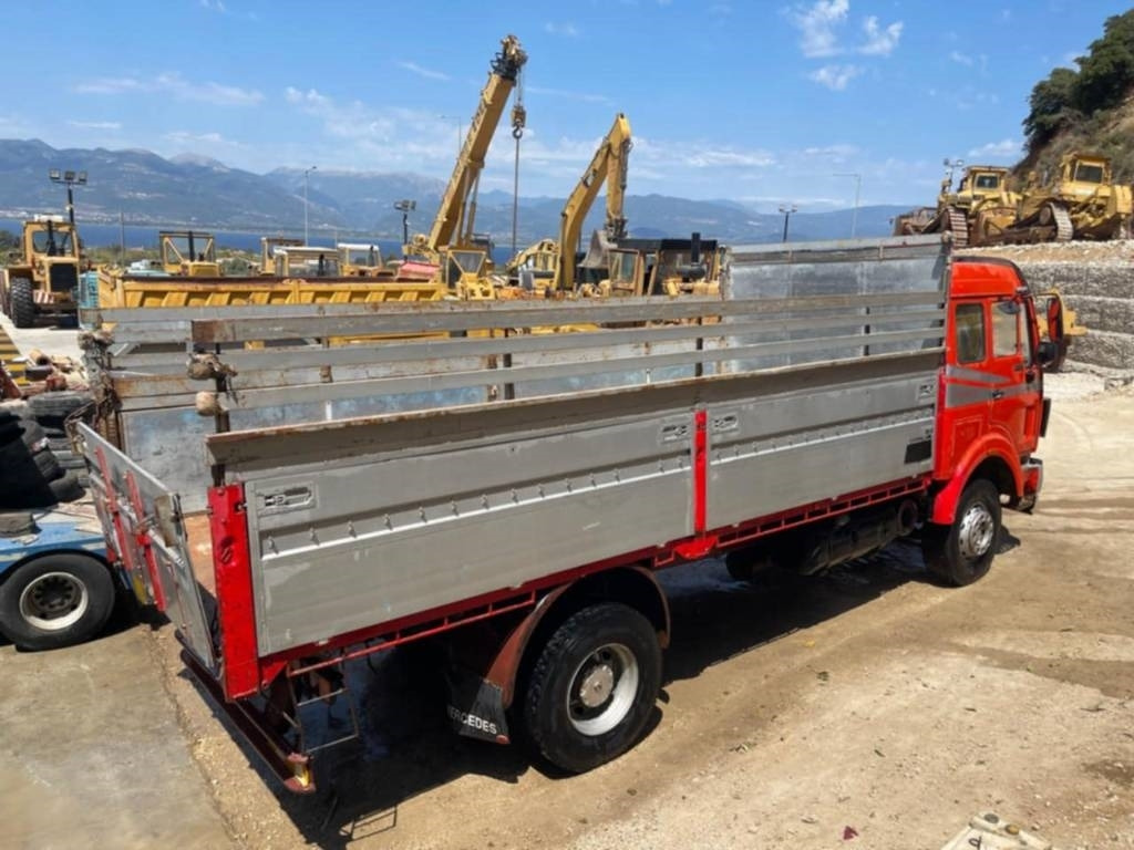 Mercedes-Benz 1638 - Camión caja abierta: foto 5 Mercedes-Benz 1638 - Camión caja abierta: foto 5