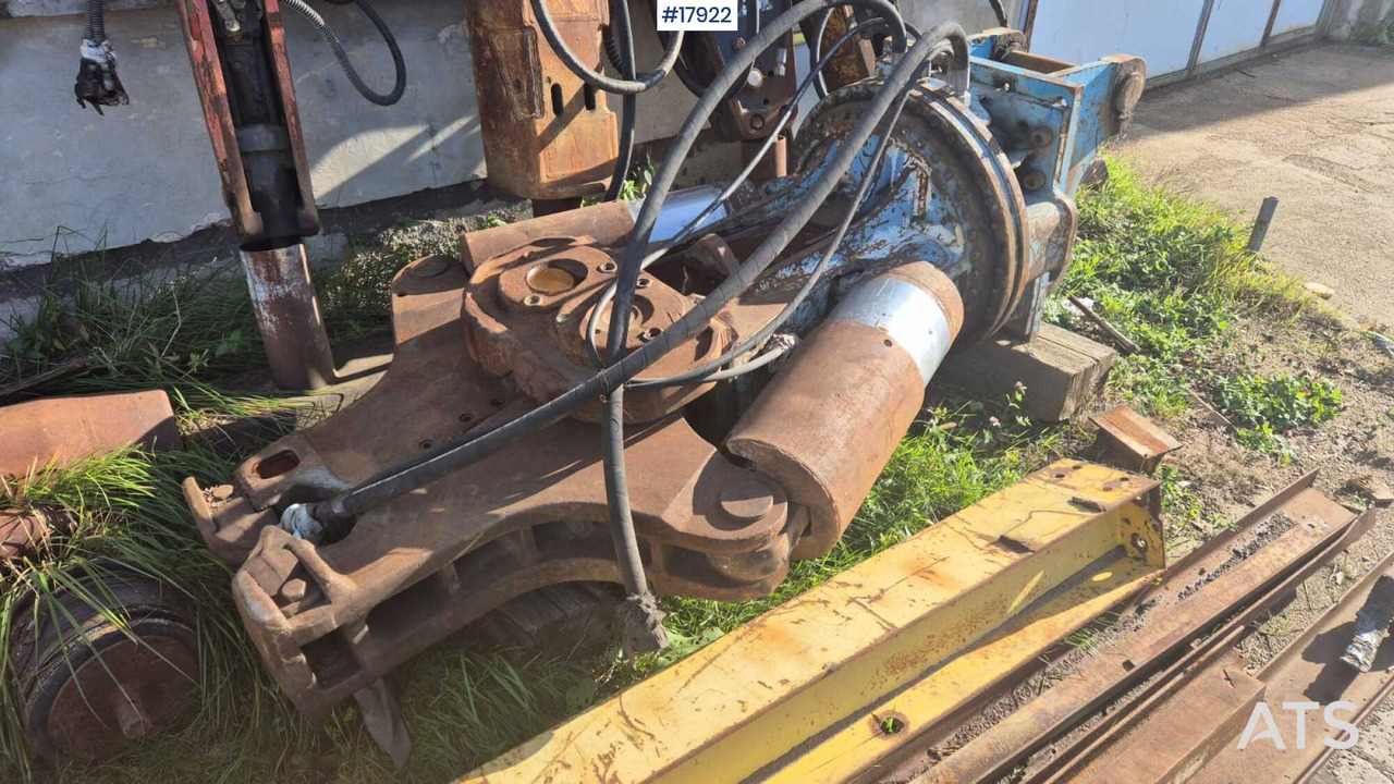 2010 Krupp 1501C - Cizalla de demolición: foto 1 2010 Krupp 1501C - Cizalla de demolición: foto 1