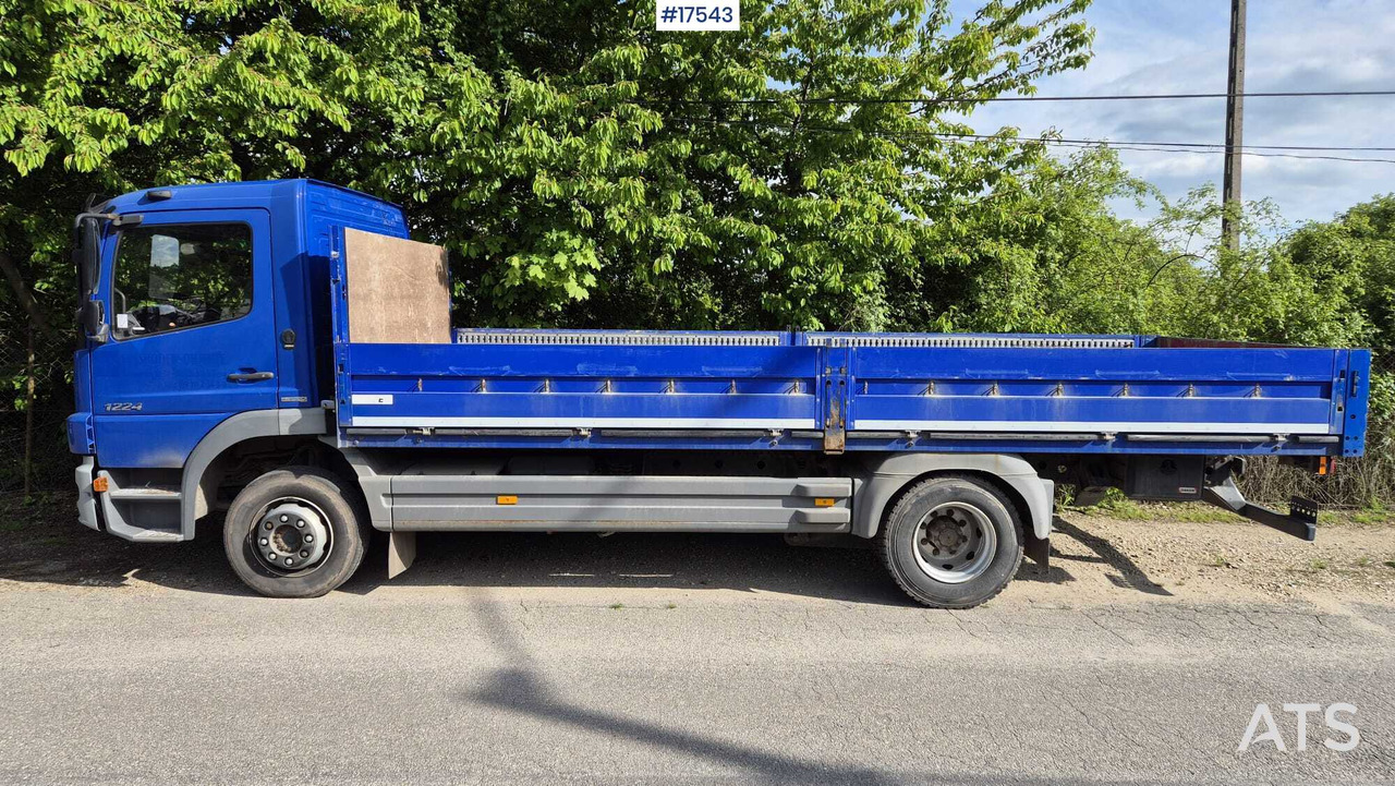 Box truck Mercedes-Benz ATEGO 1224 (2011) - Camión caja cerrada: foto 4 Box truck Mercedes-Benz ATEGO 1224 (2011) - Camión caja cerrada: foto 4