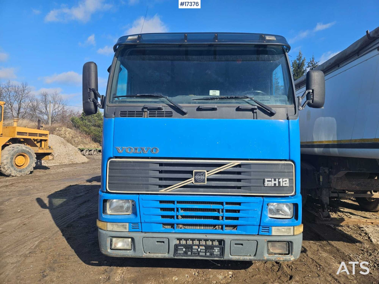 2000 Volvo FH 12 - Cabeza tractora: foto 3 2000 Volvo FH 12 - Cabeza tractora: foto 3