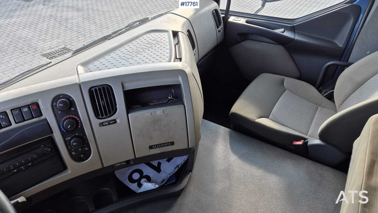 Leasing de  Tractor unit RENAULT PREMIUM 460 (2011) Tractor unit RENAULT PREMIUM 460 (2011): foto 17 Leasing de  Tractor unit RENAULT PREMIUM 460 (2011) Tractor unit RENAULT PREMIUM 460 (2011): foto 17
