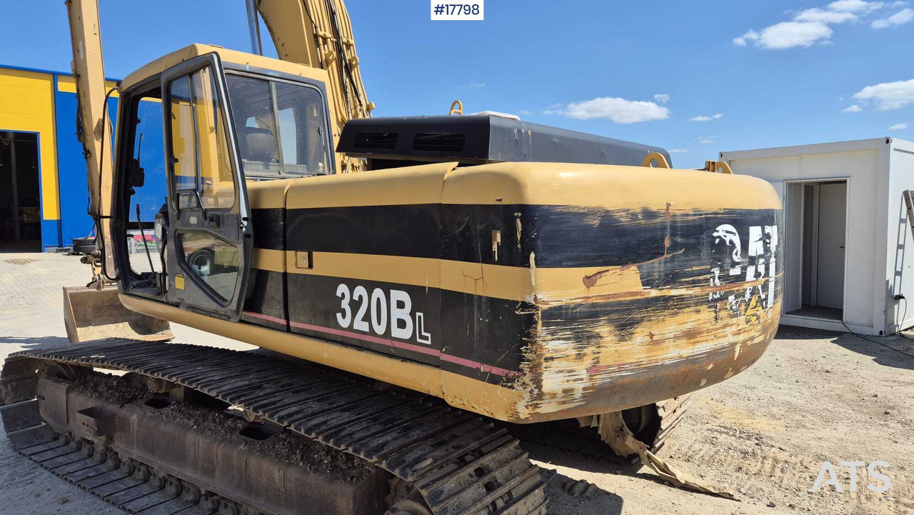 Excavadora de cadenas Crawler excavator JCB JS 220 LONG 16m (1997): foto 12