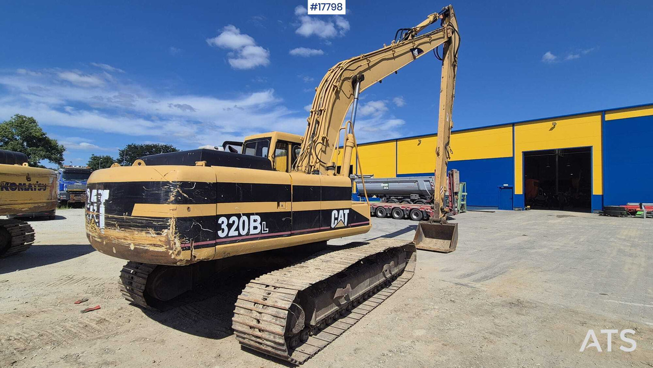 Excavadora de cadenas Crawler excavator JCB JS 220 LONG 16m (1997): foto 7