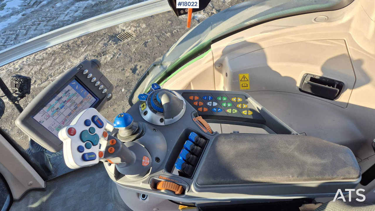 Tractor FENDT 933 Vario agricultural tractor (2015): foto 18