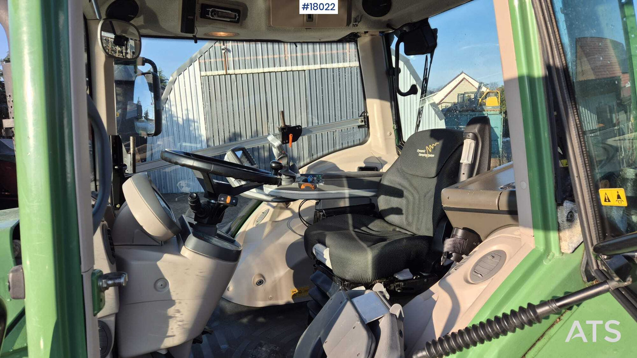 Tractor FENDT 933 Vario agricultural tractor (2015): foto 12