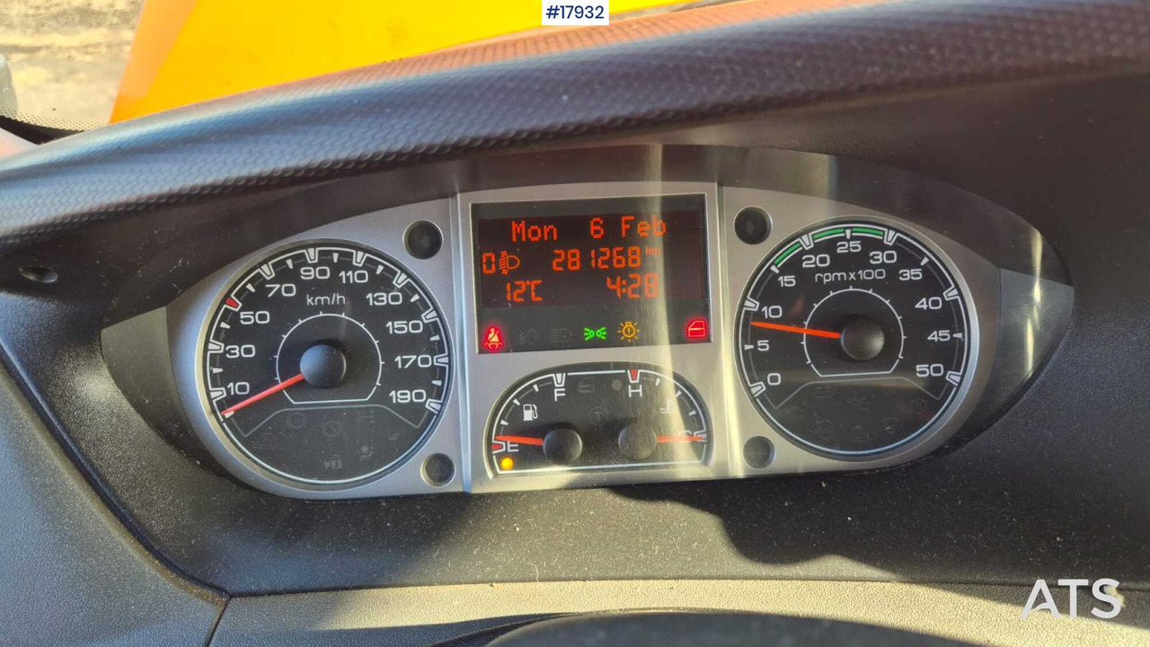 Furgoneta con lona, Furgoneta combi IVECO 35S14D double cab with box body (2011): foto 19