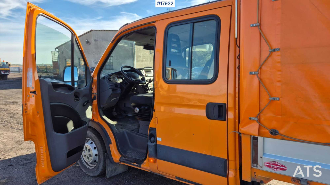 Furgoneta con lona, Furgoneta combi IVECO 35S14D double cab with box body (2011): foto 13