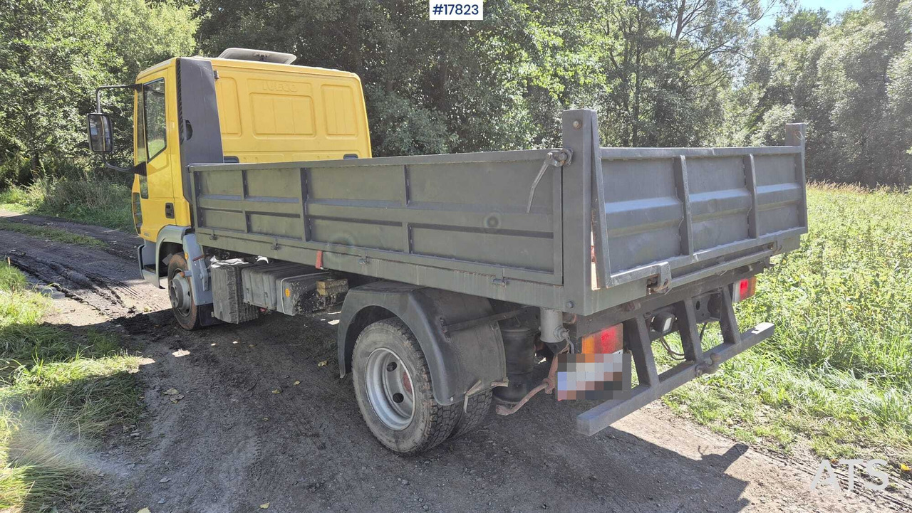 IVECO 75E15 EURO CARGO tipper (2003) - Camión volquete: foto 4 IVECO 75E15 EURO CARGO tipper (2003) - Camión volquete: foto 4