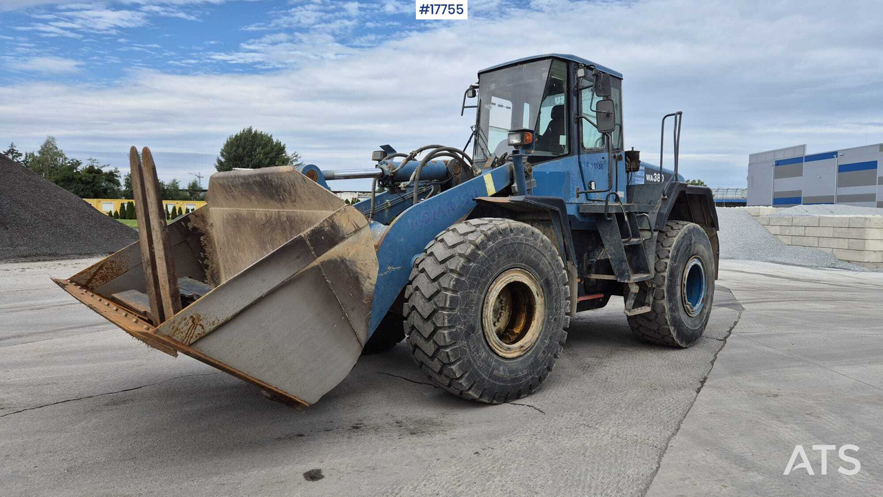 Wheel loader KOMATSU WA380 5H (2002) - Otra maquinaria: foto 1 Wheel loader KOMATSU WA380 5H (2002) - Otra maquinaria: foto 1