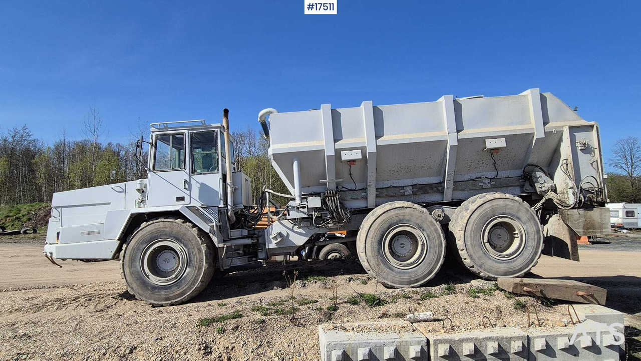 PANIEN PR15 binder spreader on TEREX chassis (2005) - Dúmper articulado: foto 4 PANIEN PR15 binder spreader on TEREX chassis (2005) - Dúmper articulado: foto 4