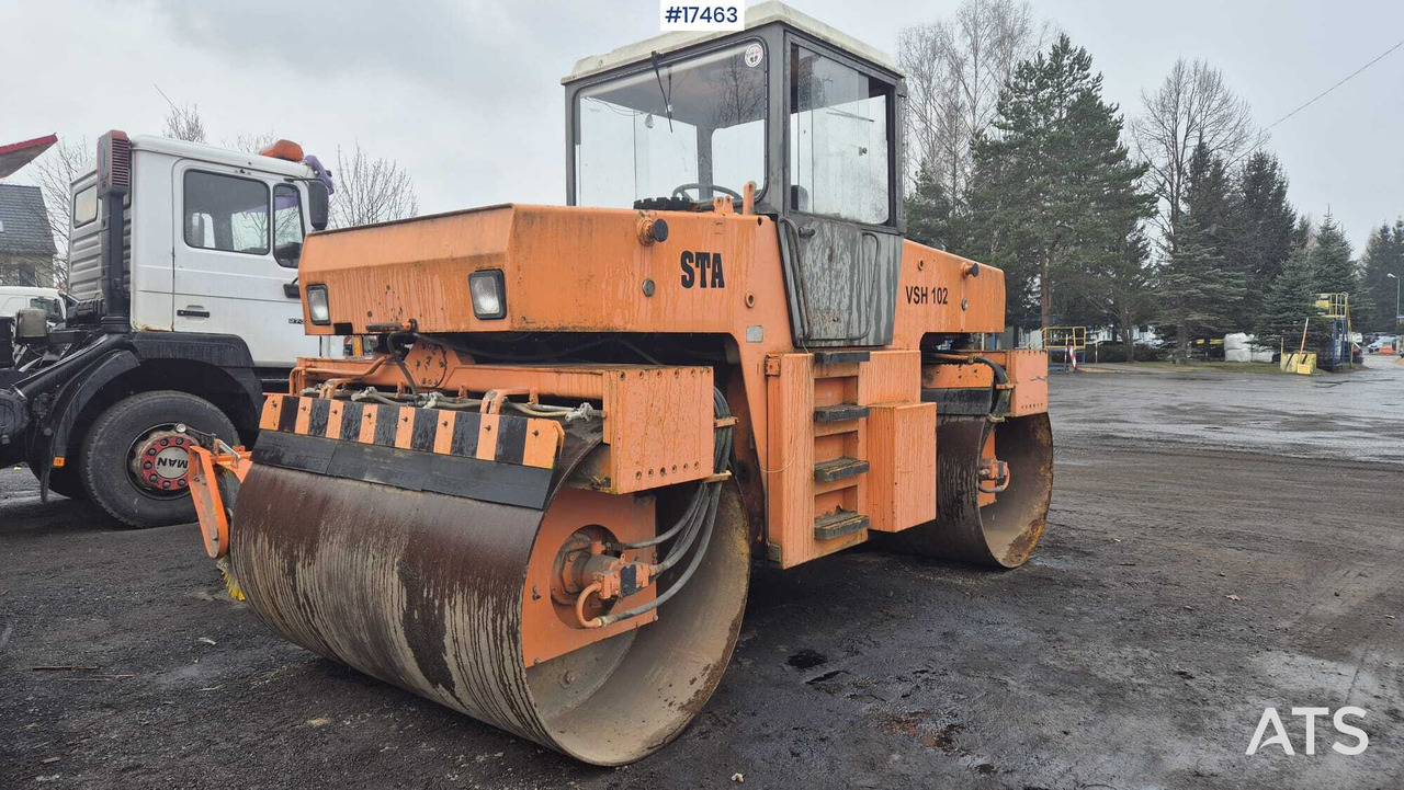 Tandem vibratory roller STAVOSTROJ VSH 102 (1997) - Apisonadora de asfalto: foto 1 Tandem vibratory roller STAVOSTROJ VSH 102 (1997) - Apisonadora de asfalto: foto 1