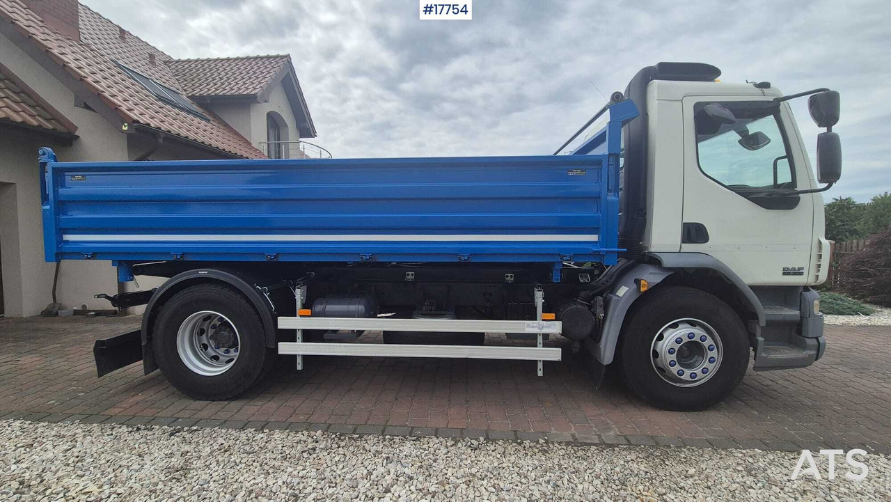 Two-axle tipper DAF LF 55.300 (2013) - Camión volquete: foto 3 Two-axle tipper DAF LF 55.300 (2013) - Camión volquete: foto 3