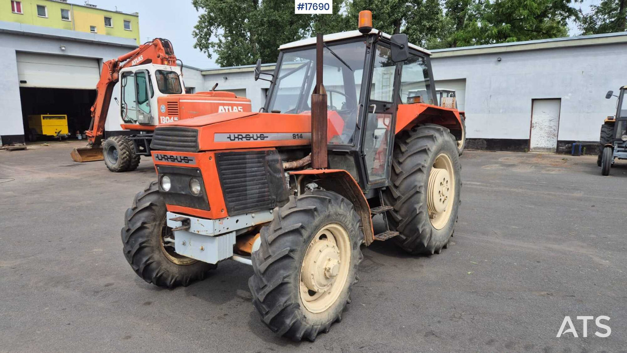 URSUS 914 tractor (1989) - Tractor: foto 1 URSUS 914 tractor (1989) - Tractor: foto 1