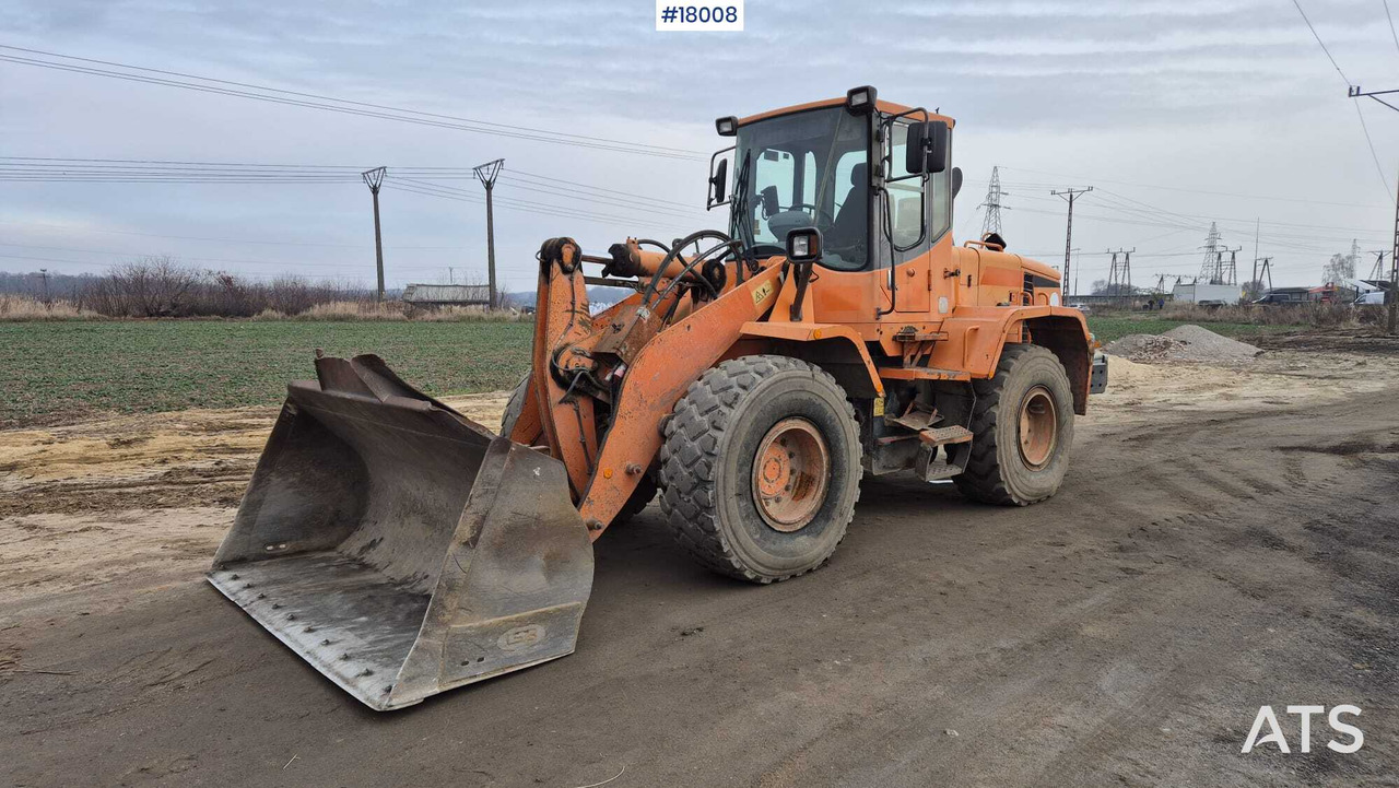 Wheel loader DOOSAN DL250 (2012) + weight - Cargadora de ruedas: foto 1 Wheel loader DOOSAN DL250 (2012) + weight - Cargadora de ruedas: foto 1