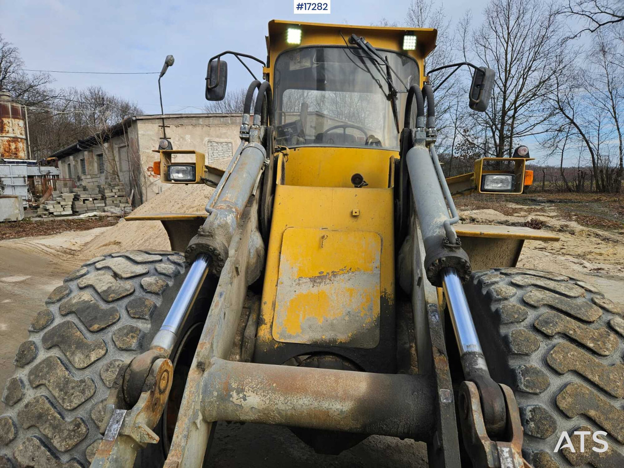 Wheel loader VOLVO BM L120 (1991) - Cargadora de ruedas: foto 5 Wheel loader VOLVO BM L120 (1991) - Cargadora de ruedas: foto 5