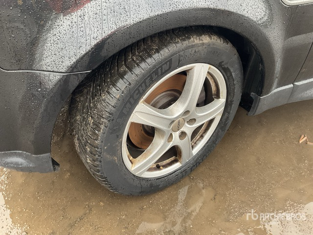 2011 Range Rover Sport 4WD (Inoperable) SUV - SUV/ Todoterreno: foto 4 2011 Range Rover Sport 4WD (Inoperable) SUV - SUV/ Todoterreno: foto 4