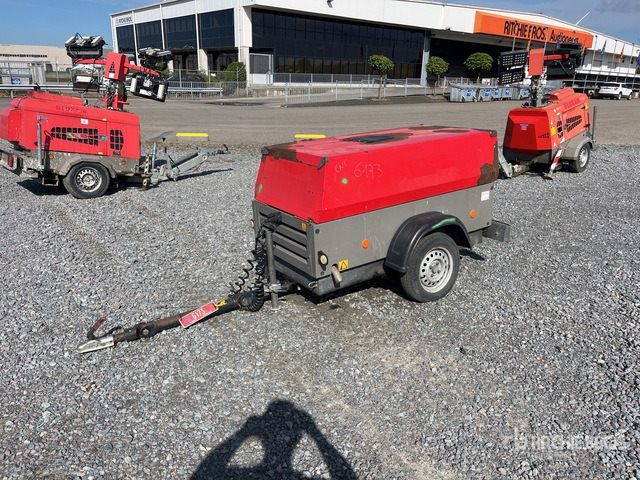 2013 Atlas Copco XAS87 Mobile Air Compressor - Compresor de aire: foto 2 2013 Atlas Copco XAS87 Mobile Air Compressor - Compresor de aire: foto 2