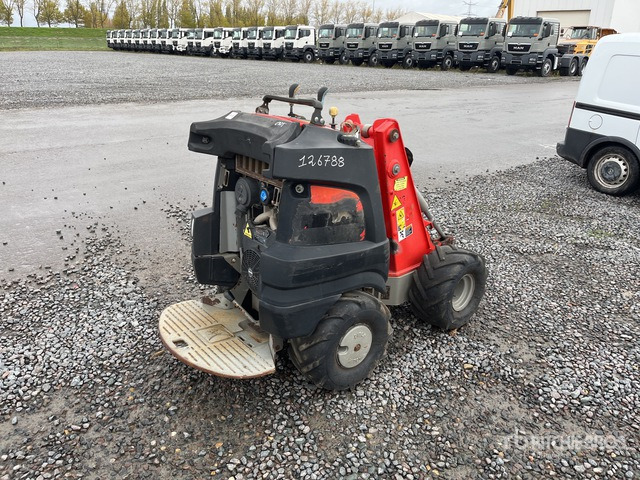 2013 Ditch Witch Mini Skid Steer Loader - Cargadora articulada: foto 4 2013 Ditch Witch Mini Skid Steer Loader - Cargadora articulada: foto 4