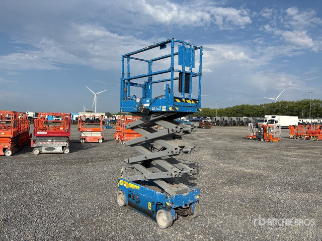 2013 Genie GS-1932 Electric Scissor Lift - Plataforma de tijeras: foto 3 2013 Genie GS-1932 Electric Scissor Lift - Plataforma de tijeras: foto 3